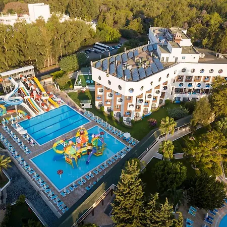 Amara Family Complex