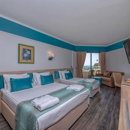 Resort Amara Family 5*