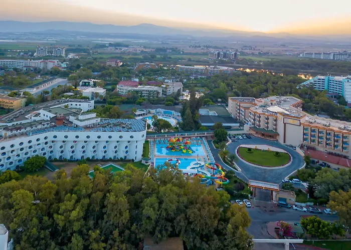 Amara Family Rezort 5*