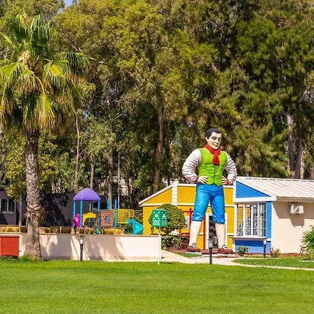 Amara Family Resort 5*
