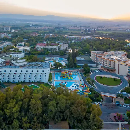 Amara Family Курортний комплекс 5*