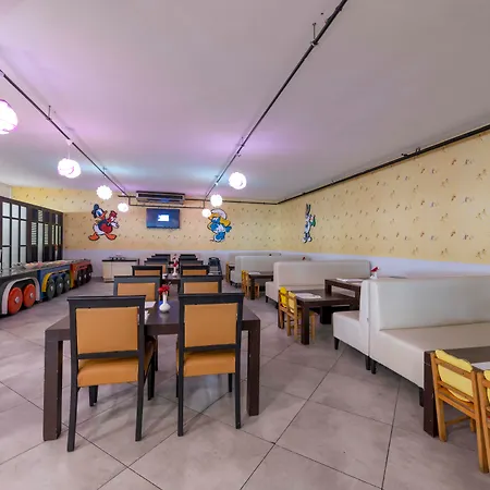 度假村 Amara Family