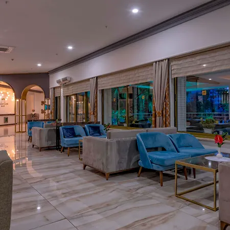 度假村 Amara Family