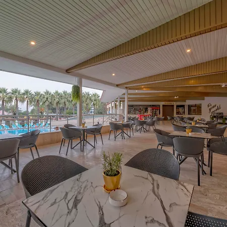 Курортний комплекс Amara Family 5*