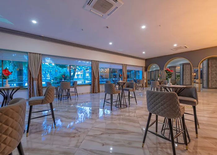 Amara Family Σιντέ