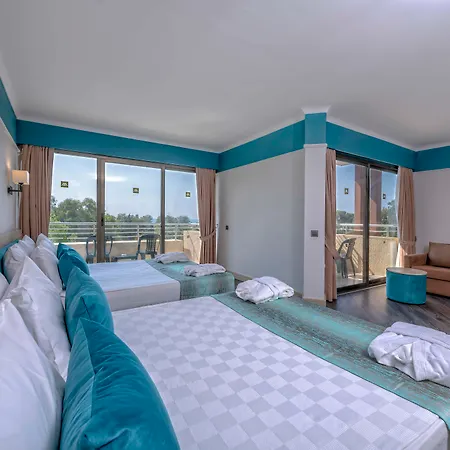 Amara Family Rezort 5*