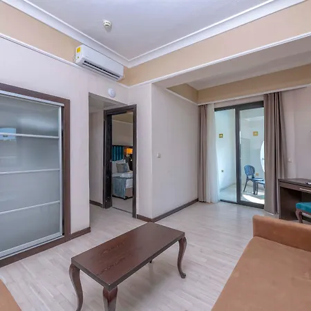 Üdülőközpont Amara Family