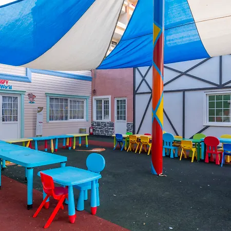 Üdülőközpont Amara Family Side