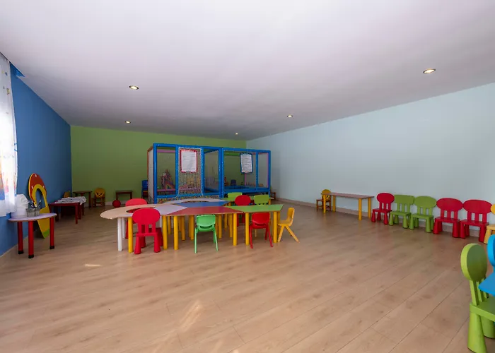 Amara Family Курортный комплекс 5*